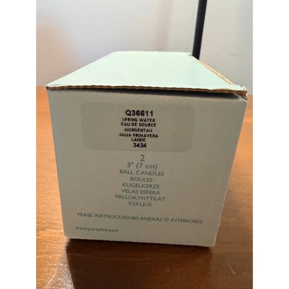 PartyLite Spring Water 3 Inch Ball‎ Candles Set of 2 Light Blue Q36611 NEW